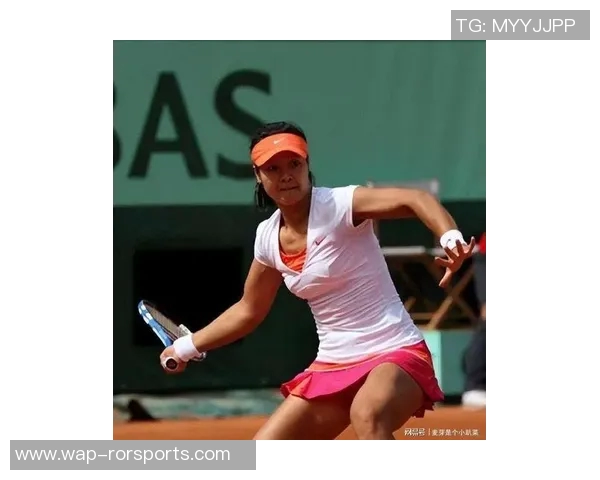 深度探讨李娜的篮球人生与她的奋斗与成就之路 深度探讨李娜的篮球人生与她的奋斗与成就之路